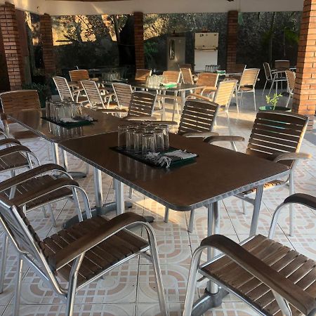 Hotel El Lago Puerto Carreno エクステリア 写真